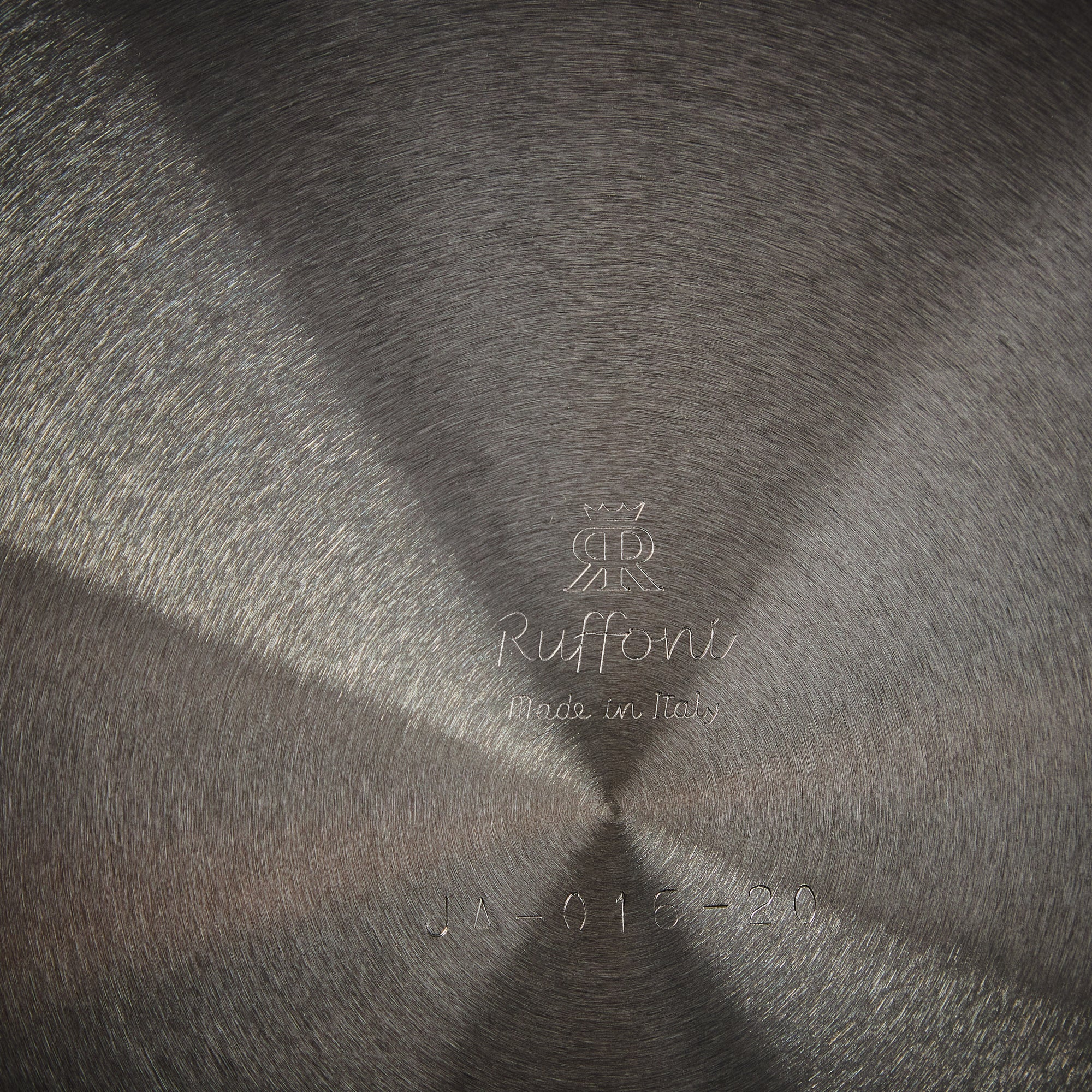 Ruffoni Opus Prima 6 Qt. Covered Stockpot (2 Bulbs of Garlic)